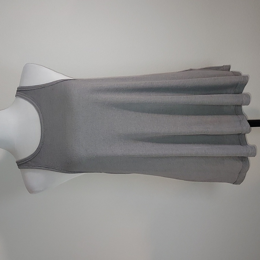 Free People Grey Ribbed Lightweight Racerback Crew Neck Tank Top Size Medium